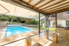 Propriete à vendre 9 pièces GOUSSONVILLE (78)-245m²-4 chambres-piscine-2 garages-4440m²