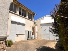 Local/bureau à vendre LE CHESNAY (78)-306m²-terrain338m²-