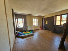 MAISON SPACIEUSE ET ATYPIQUE, 182M2 HABITABLES, 3 CHAMBRES, GRANDE TERRASSE AVEC VUE DÉGAGÉE et IMPRENABLE,10MIN DE L’AUTOROUTE, 1H DE LYON