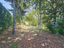 Maison individuelle, 3 CHAMBRES, 2254M2 DE JARDIN CLOS, ARBORÉ ET AMÉNAGÉ, AU CALME, PAS DE VOISINAGE PROCHE, EXPOSÉE SUD, 1H DE LYON