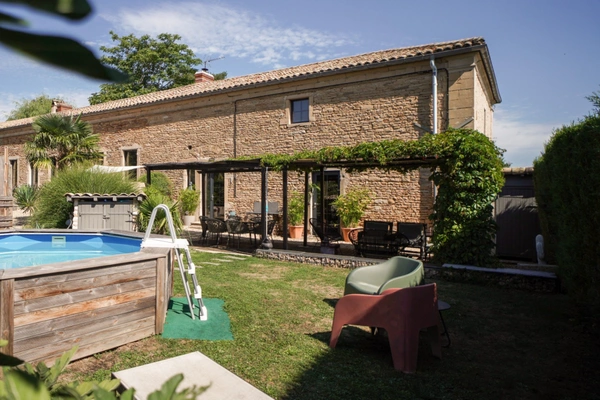 Maison à vendre 7 pièces proche de MACON (71)