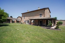 9-room house for sale near MACON (71)
