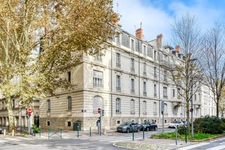 5-room apartment for sale in Lyon 6th arrondissement (69)