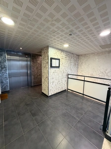 Appartement à vendre 1 pièces SAINT GENIS POUILLY (01)