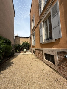 Maison à vendre 10 pièces MACON (71)