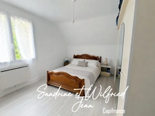 CHARLEVAL (27380) – Maison familiale entièrement rénovée avec sous-sol complet, jardin clos et prestations haut de gamme