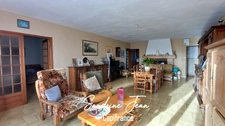 La Val d'Hazey - Propriété avec revenus locatifs – Maison 250 m² + 2 logements loués - 4 garages – Gare à pied