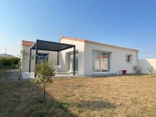 Maison contemporaine RE2020 – 5 pièces à TRIAIZE (85)