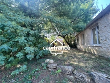 Ensemble immobilier mixte aux grands espaces : habitation & activité commerciale à Sainte-Radégonde-des-Noyers en VENDEE (85)