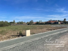 Terrain à vendre de 496 m² PUYRAVAULT EN VENDEE (85)