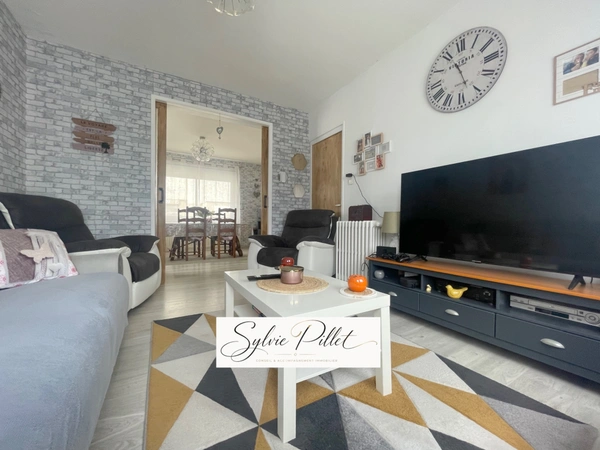 Maison 8 pièces - 4 Chambres à Luçon (85400)