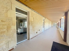Ensemble immobilier mixte aux grands espaces : habitation & activité commerciale à Sainte-Radégonde-des-Noyers en VENDEE (85)