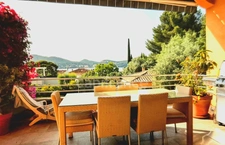 8-room property for sale in SAINT CYR SUR MER (83), 2000 m² plot, swimming pool, pool house