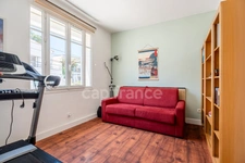 Duplex apartment for sale, 5 rooms, La Ciotat (13), 745 m² garden, swimming pool, parking, cellar