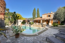 Maison à vendre 7 pièces CEYRESTE (13) piscine pool-house sur 1200 m2 de terrain