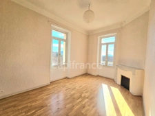Appartement à vendre 4 pièces SAINT CYR SUR MER (83)