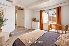 Propriété vue mer à vendre 6 pièces LA CIOTAT (13),1000 m2 terrain, piscine, pool house