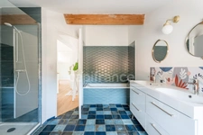 Duplex apartment for sale, 5 rooms, La Ciotat (13), 745 m² garden, swimming pool, parking, cellar