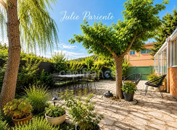 Appartement à vendre 2/3 pièces, jardin de 170 m2, parkings LE CASTELLET (83)