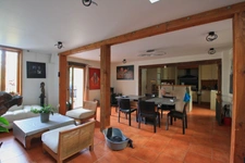 Longère 240 m² sur un terrain de 1,4 hectares.