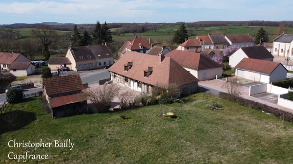 Maison à colombage, 133 m² sur un terrain de 1800 m².