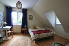 RARE à la vente : maison rénovée de 6 chambres en classe énergétique B, à proximité directe du centre et au calme.