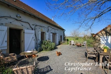 Charmante longère rénovée, dans un hameau calme