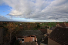 Charmante maison de village, 5 chambres sur 3600 m² de terrain. 