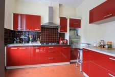 Charmante maison de style 1930, 4 chambres, à proximité des commodités.