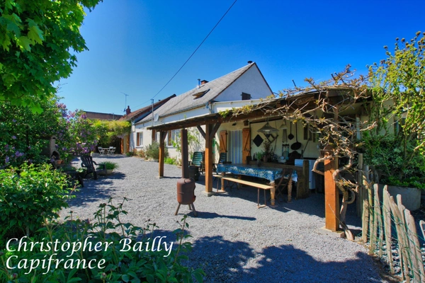 Maison de campagne, 3 chambres, sur un terrain de 4450 m².