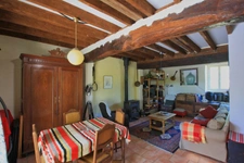 Maison de campagne, 3 chambres, sur un terrain de 4450 m².