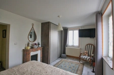 Longère entièrement rénovée, 3 chambres.
