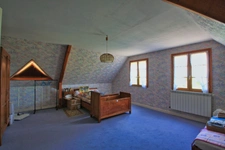 Propriété 5 chambres, avec piscine et étang sur 3 hectares de terrain.
