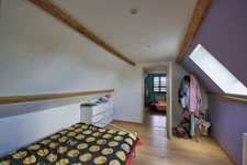 Spacieuse maison de bourg de 196 m², 5 chambres, sur un joli terrain de 5200 m².