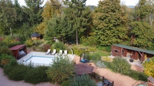Longère 240 m² sur un terrain de 1,4 hectares.