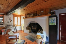 Longère 240 m² sur un terrain de 1,4 hectares.