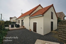 Longère entièrement rénovée, 3 chambres.