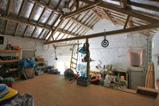 Maison de campagne 3 chambres sur 1 hectare.