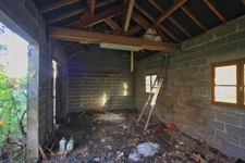 Maison de village, 3 chambres, sur 1200 m² de terrain.