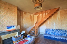 Maison de village, 3 chambres, sur 1200 m² de terrain.
