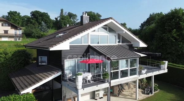VUE LAC LÉMAN – VILLA D’ARCHITECTE AVEC PISCINE & STUDIO INDÉPENDANT - MARIN (74)
