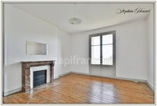 Maison à vendre 10 pièces VOUZIERS (08)