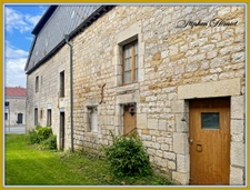 Maison en pierre à rénover – Fort potentiel – Thin-le-Moutier (08)
