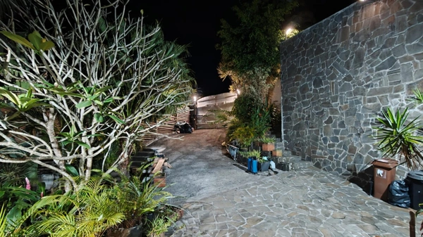 🏡 Villa avec studio indépendant, piscine et fort potentiel – Le François (Morne Acajou)