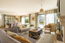 Bastide of 160 m² on land of 840 m² - 5 bedrooms in Ceyreste (13600)