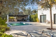 Bastide of 160 m² on land of 840 m² - 5 bedrooms in Ceyreste (13600)