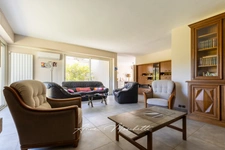 6-room house in a green setting located in Fos-sur-Mer - 1600 m² of land 