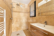 Bastide of 160 m² on land of 840 m² - 5 bedrooms in Ceyreste (13600)