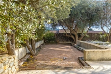 Bastide of 160 m² on land of 840 m² - 5 bedrooms in Ceyreste (13600)