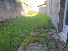 Dpt Vosges (88), à vendre RAMBERVILLERS - MAISON ou IMMEUBLE à rénover avec cour 